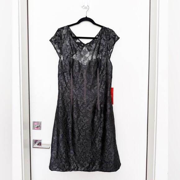 Monique Lhuillier Dresses & Skirts - NWT NEW ML Monique Lhuillier Black Lace Knee Length Dress Size 16